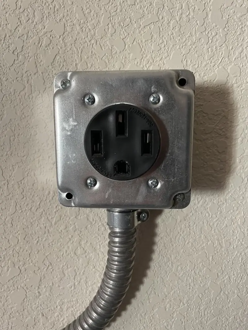 NEMA 14-50 outlet installed for Smart Home Electrical in East Port Orchard